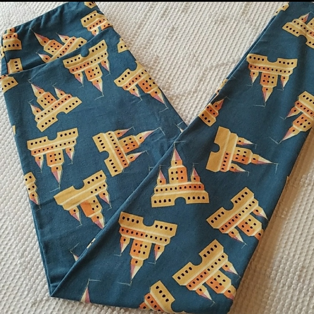 5 FIVE pairs of Lularoe leggings